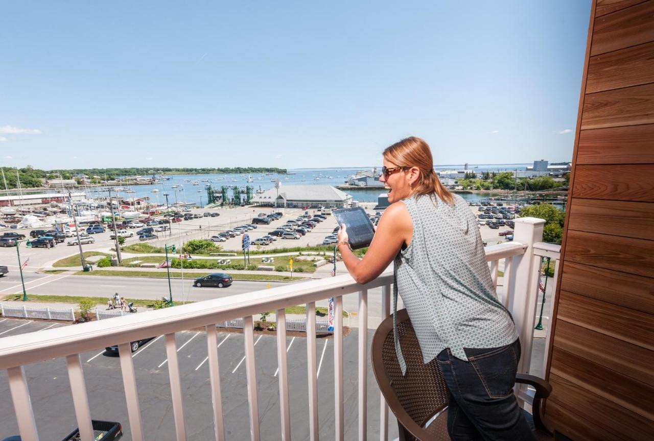 Rockland Harbor Hotel Экстерьер фото